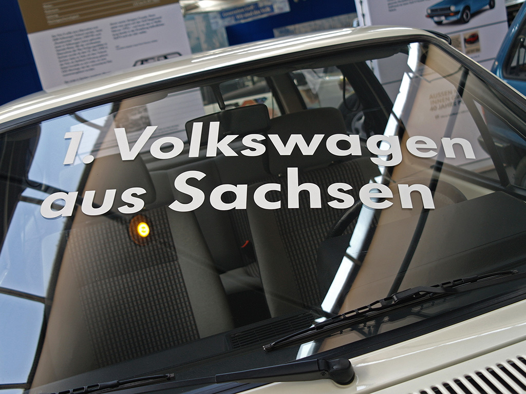 The first Volkswagen produced at Volkswagen Sachsen GmbH was a 1.3 Polo CL in Alpine White.